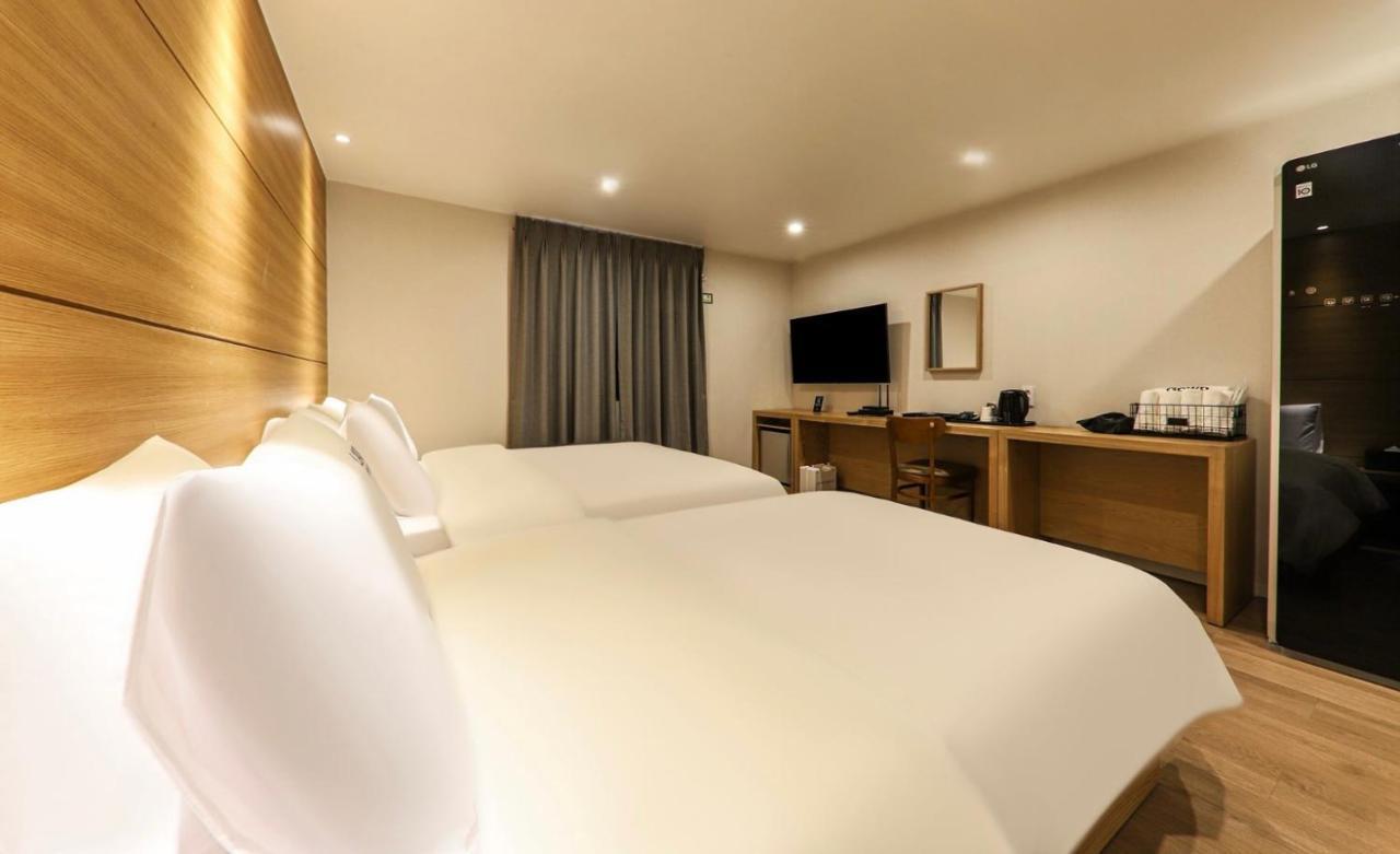 Hotel Laon ทงยอง ภายนอก รูปภาพ